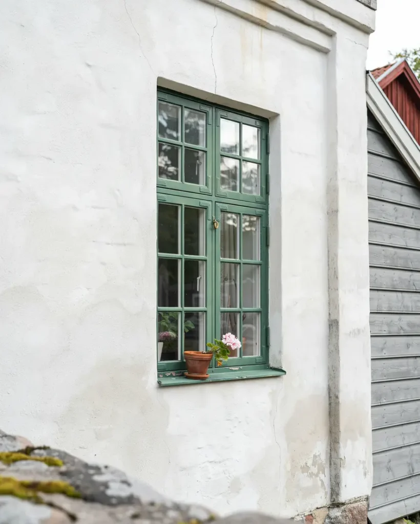 f nsterrenovering av sekelskifteshus i mariefred str ngn s